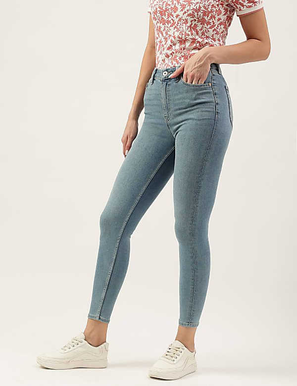 Solid Skinny Fit Jeans