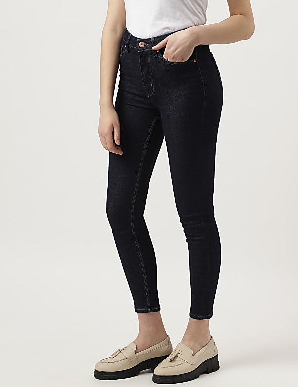 Solid Skinny Fit Jeans