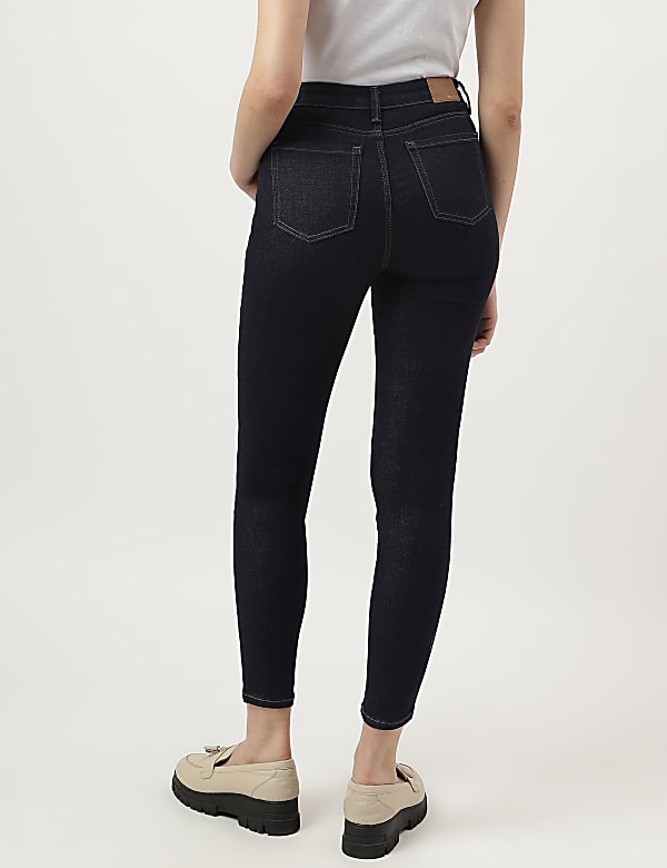 Solid Skinny Fit Jeans