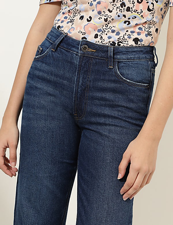 Solid Boyfriend Fit Jeans
