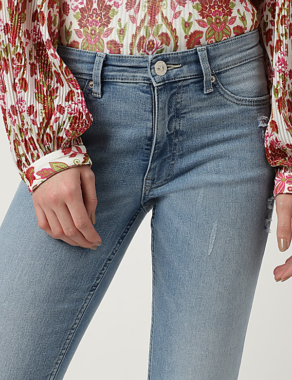 Skinny Mid Waist Jeans