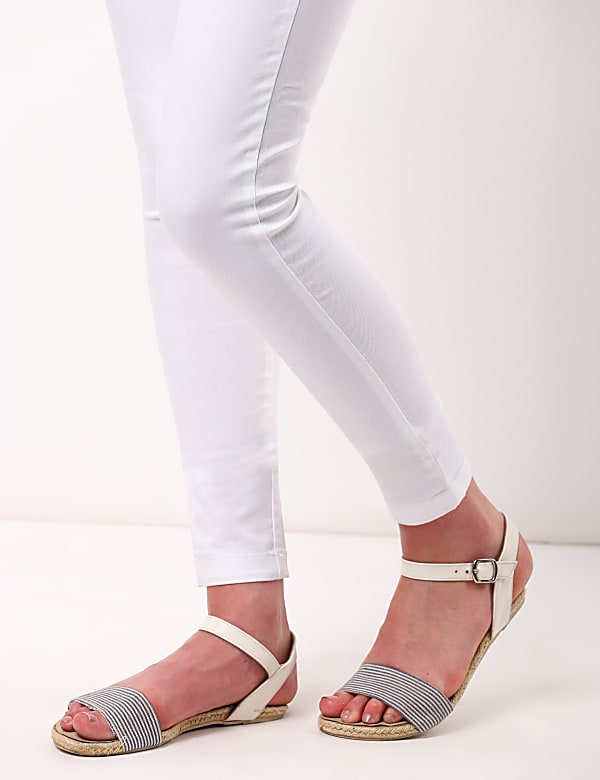 Elastic Jegging With Stretch