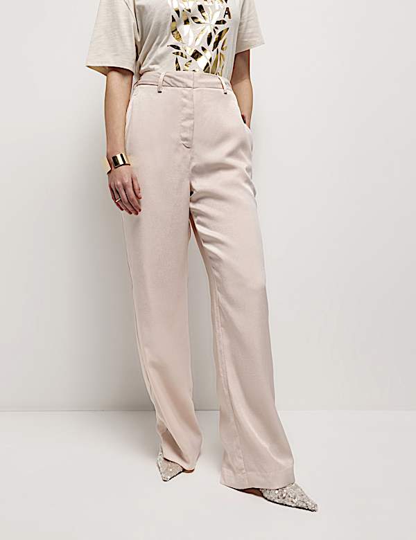 Flared Leg Mid Rise Trousers