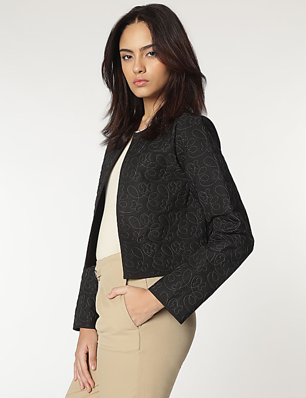 Round Neck Embroidery Jacket