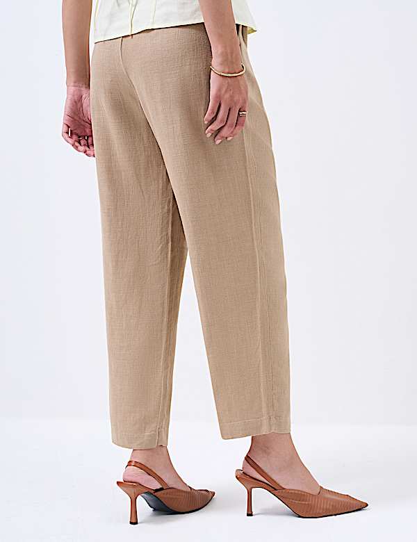 Linen Rich Pleat Front Cropped Trousers