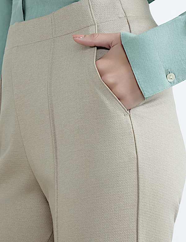 Elasticated Waist High Rise Trousers