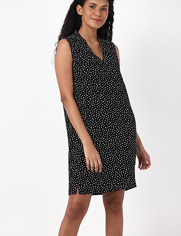 Printed Sleeveless Woven Shift Dress