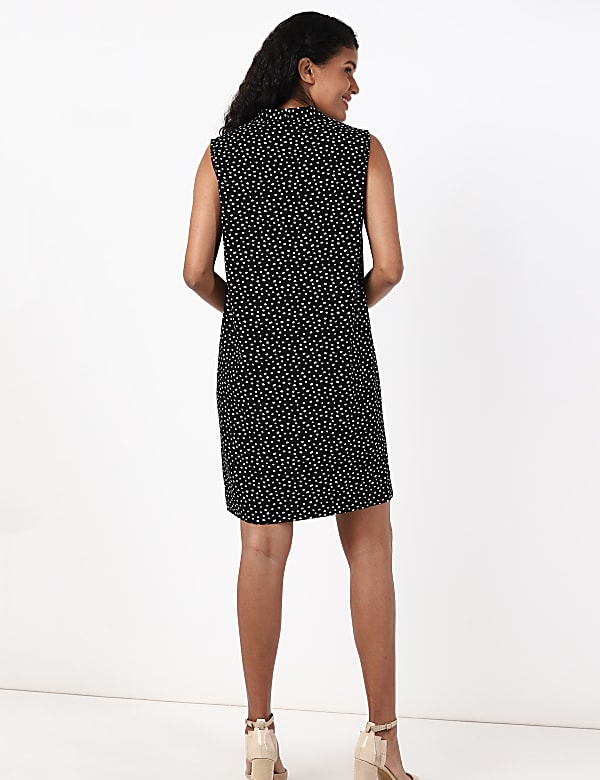 Printed Sleeveless Woven Shift Dress