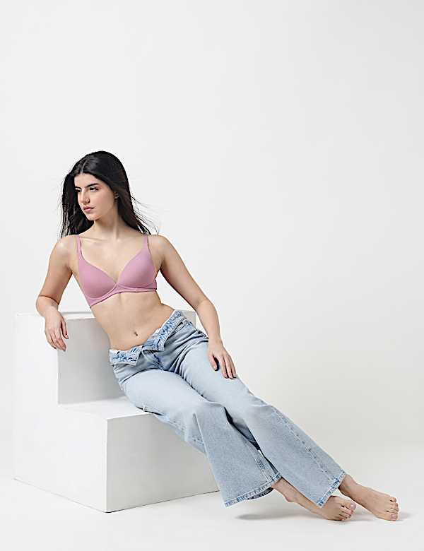 Plain Non-Wired Plunge Bra