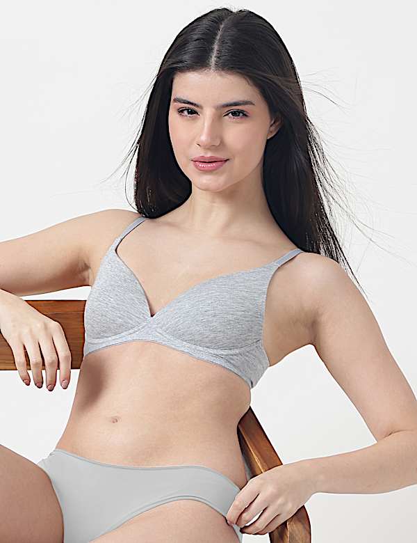 Plain Non-Wired Plunge Bra