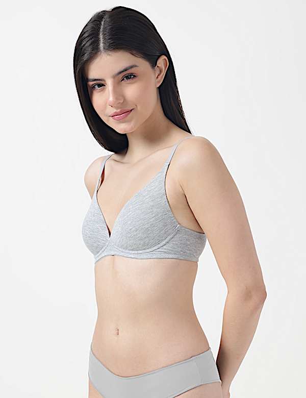 Plain Non-Wired Plunge Bra