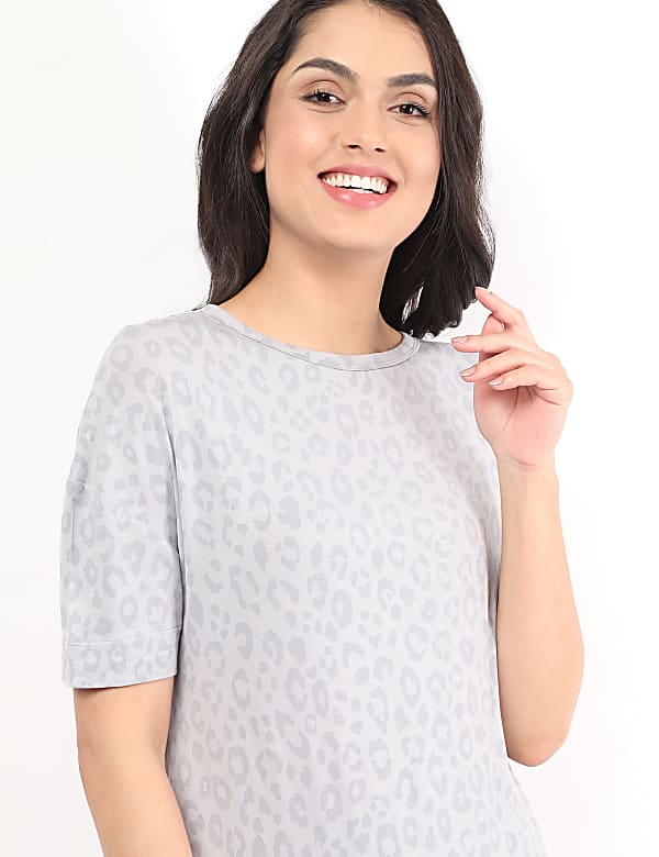 Viscose Mix Printed Round Neck Pyjama Set