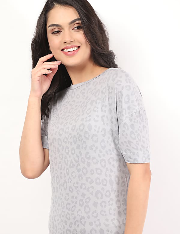 Viscose Mix Printed Round Neck Night Dress