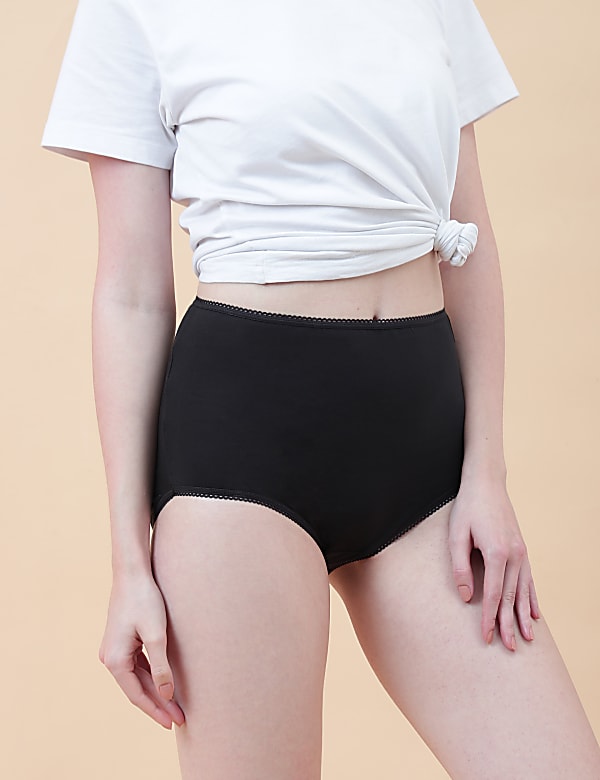 4 Pack Pure Cotton Regular Fit Full Briefs