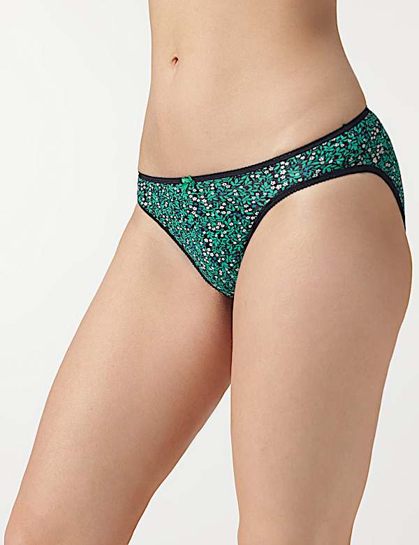3pk Cotton Rich High Leg Knickers