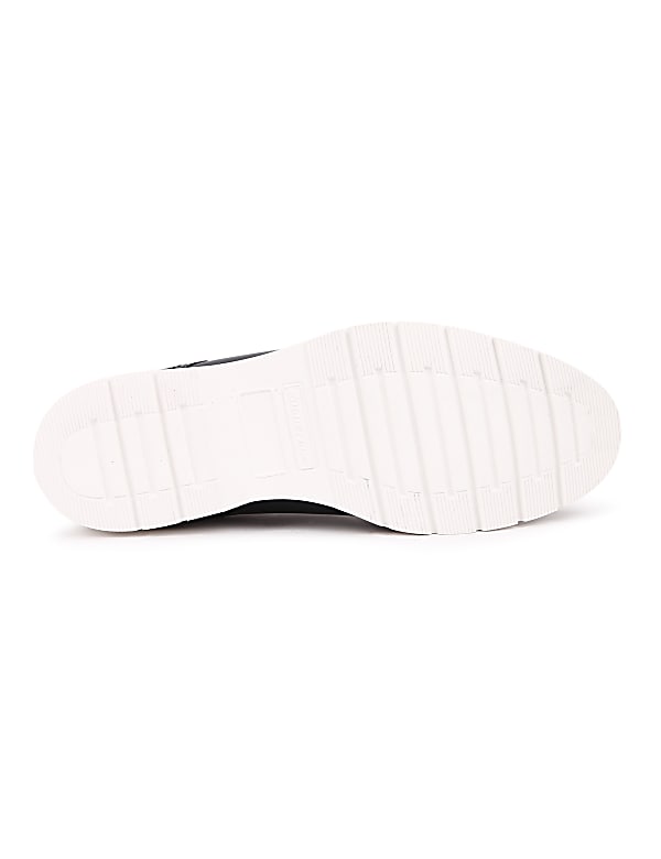 Plain Gibson Derby Shoes