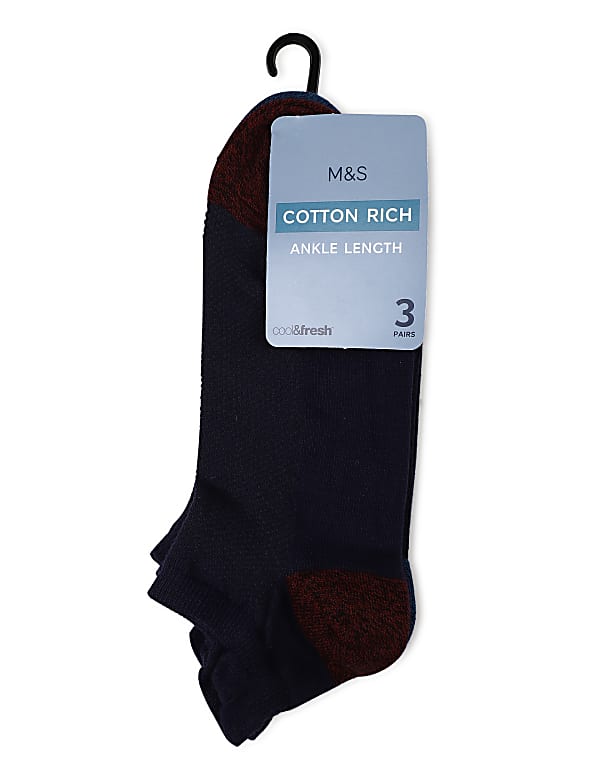 3 Pairs of Cotton Mix Textured Socks