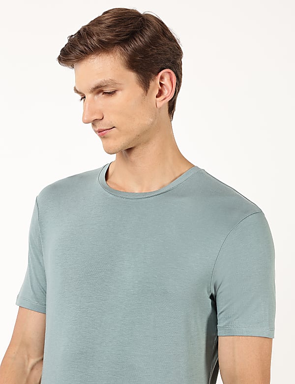 Cotton Blend Round Neck Solid T-Shirt