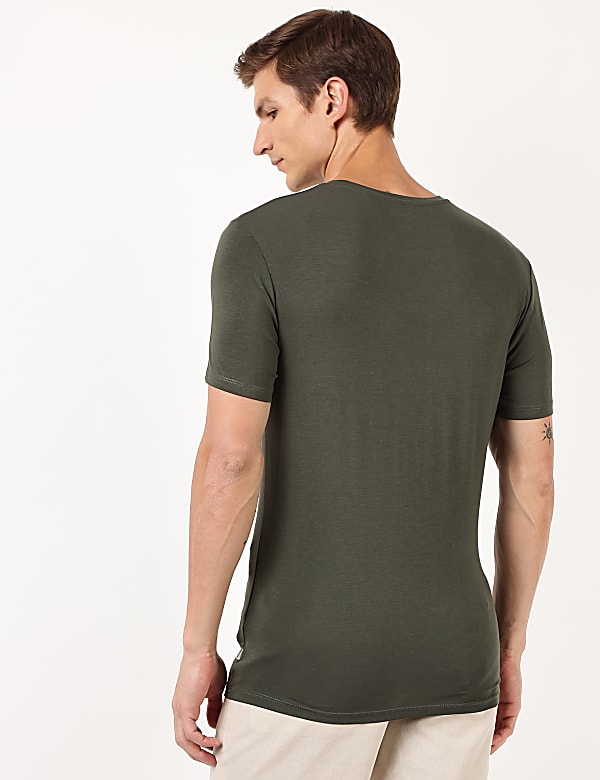 Cotton Blend Round Neck Solid T-Shirt