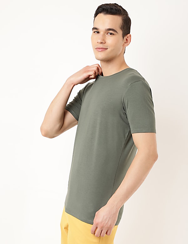 Cotton Blend Round Neck Solid T-Shirt