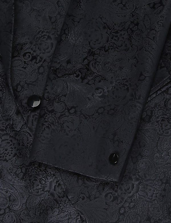 Premium Velvet Peak Lapel Blazer