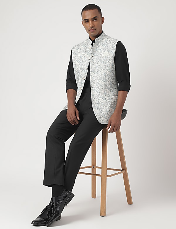 Tailored-Fit Linen-Blend Paisley Waistcoat