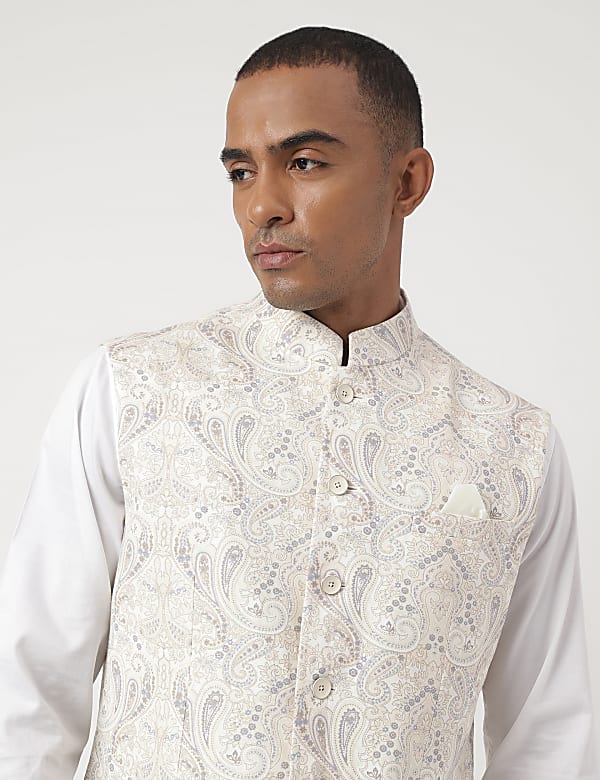 Tailored-Fit Linen-Blend Paisley Waistcoat