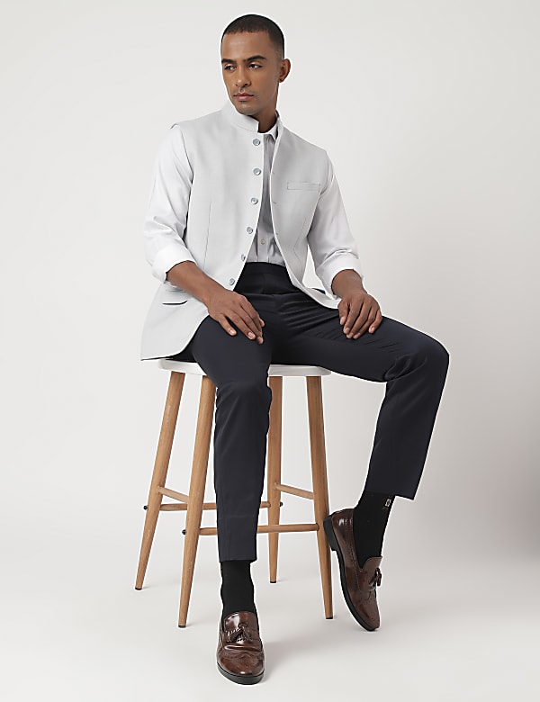 Tailored-Fit Textured Sleeveless Waistcoat