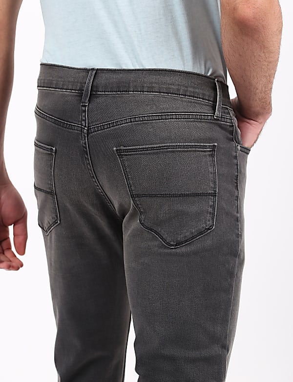 Skinny Fit Denim