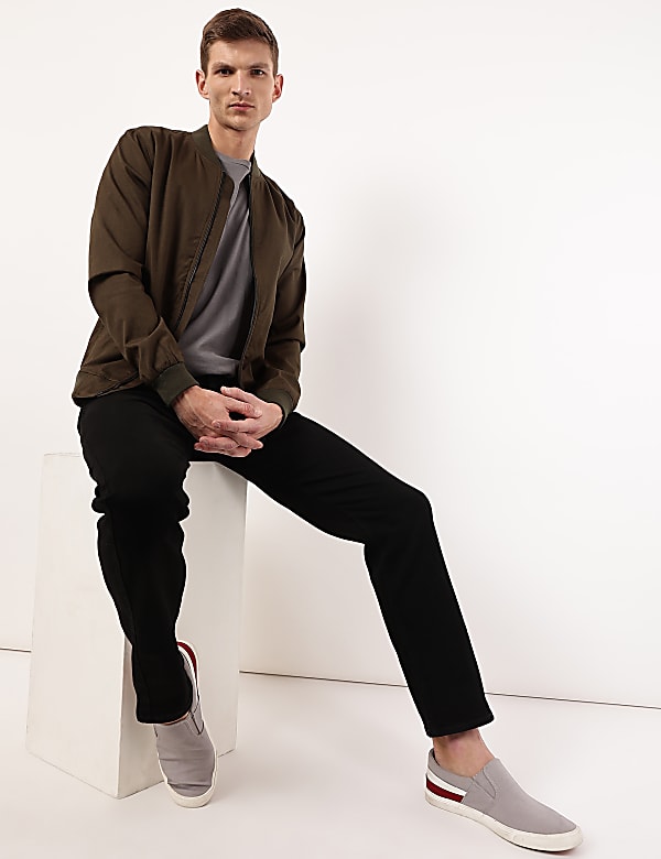 Regular Fit Stretch Jeans