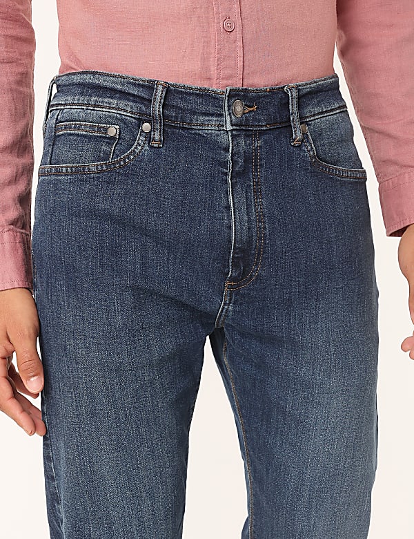 Regular Fit  Stretch Jeans