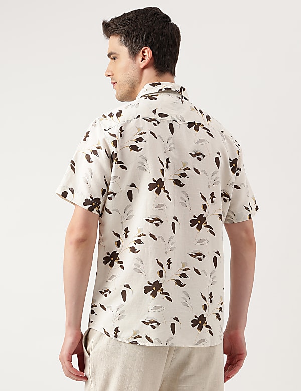 Relaxed Fit Spread Collar Shirt