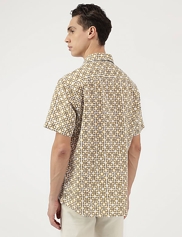 Relaxed Fit Spread Collar Shirt