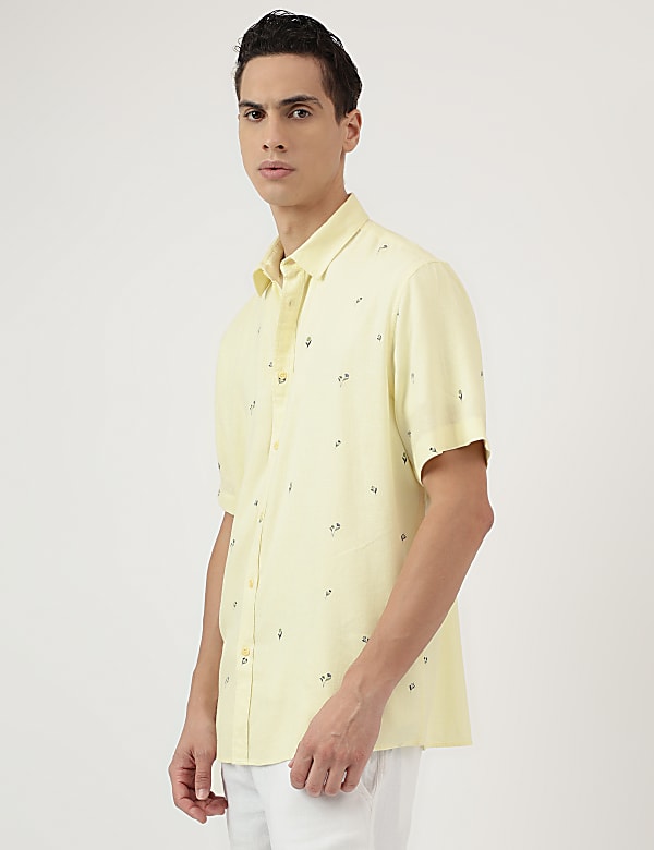 Relaxed Fit Spread Collar Shirt