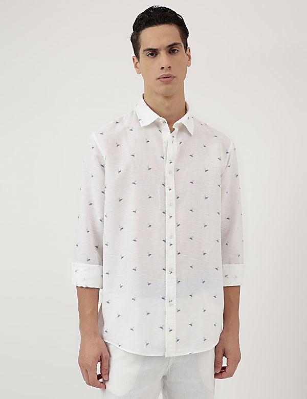 Relaxed Fit Spread Collar Shirt