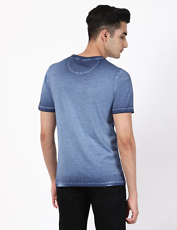 Chest Print Crew Neck Tee