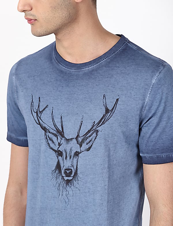 Chest Print Crew Neck Tee