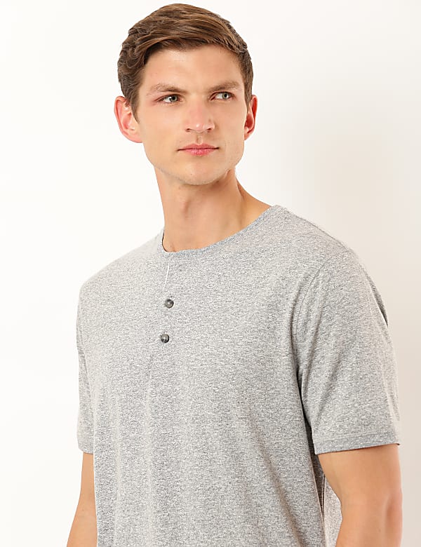 Cotton Mix Plain Round Neck T-Shirt