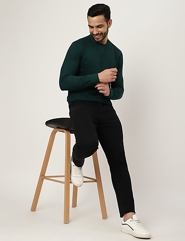 Round Neck Solid Sweatshirt