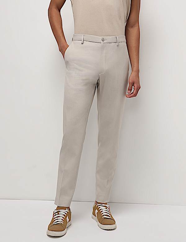 Mid Waist Textured Slim Fit Trousers