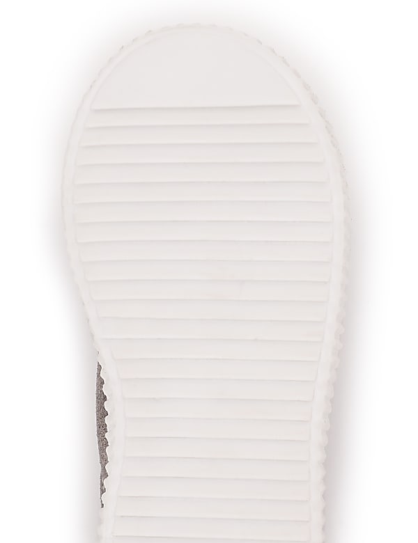 Synthetic Plain Shoes