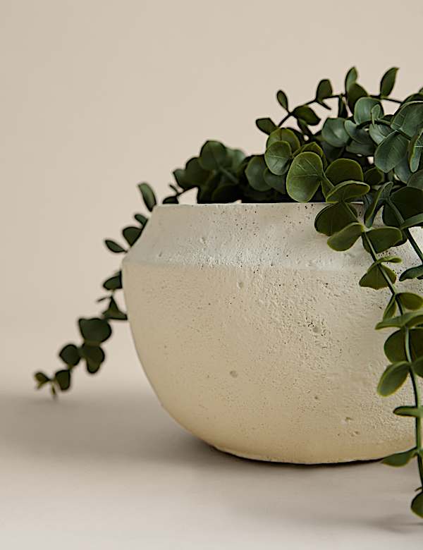 Artificial String of Hearts in Cement Pot - RS