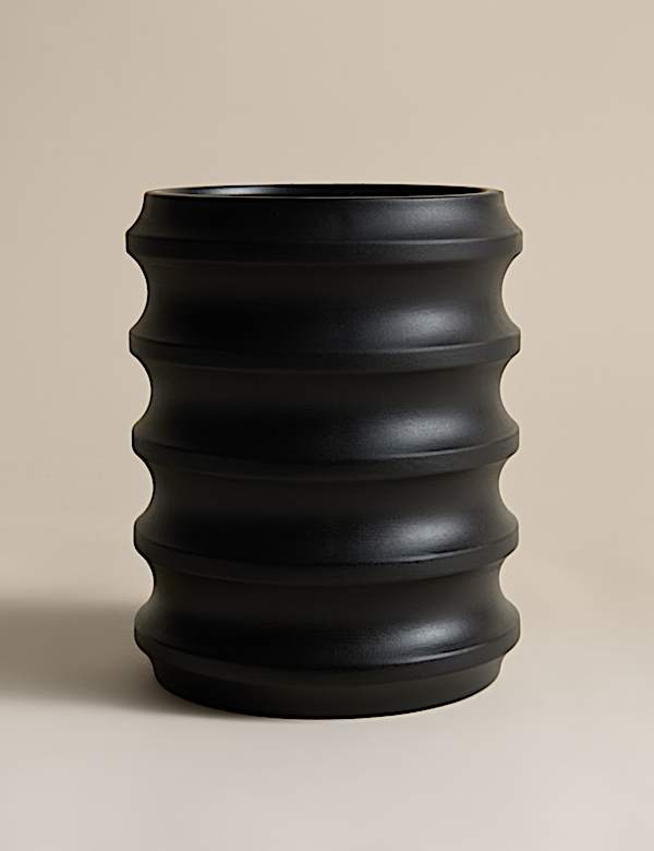 אגרטל קרמיקה נמוך בעיצוב מצולע - IL