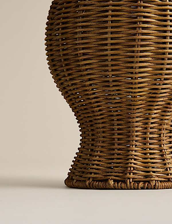 Wicker Scallop Vase - CA
