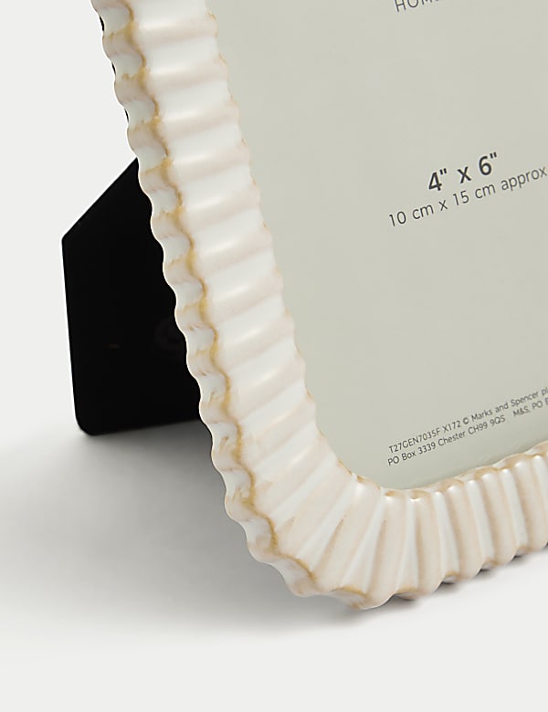 Κεραμική κορνίζα με αυλακώσεις 10 x 15 εκ. - GR