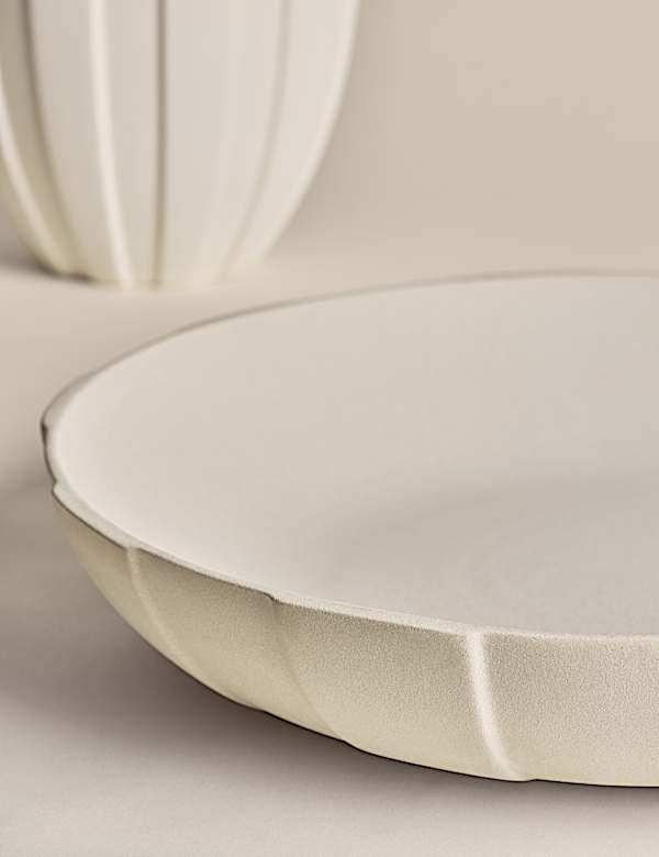 Wide Stripe Decorative Ceramic Centrepiece - MV