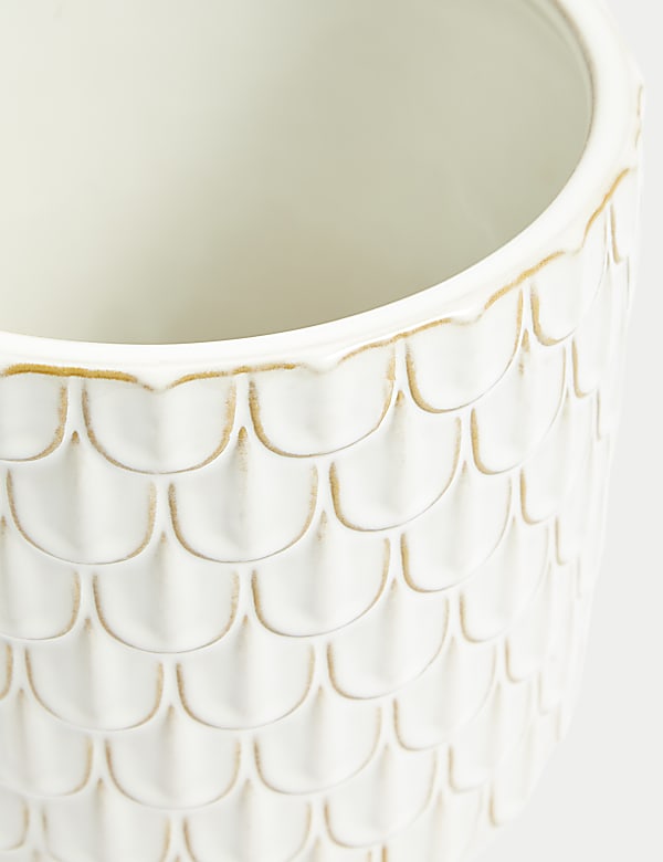 Μεσαία γλάστρα με ανάγλυφη υφή και κυματιστό τελείωμα - GR