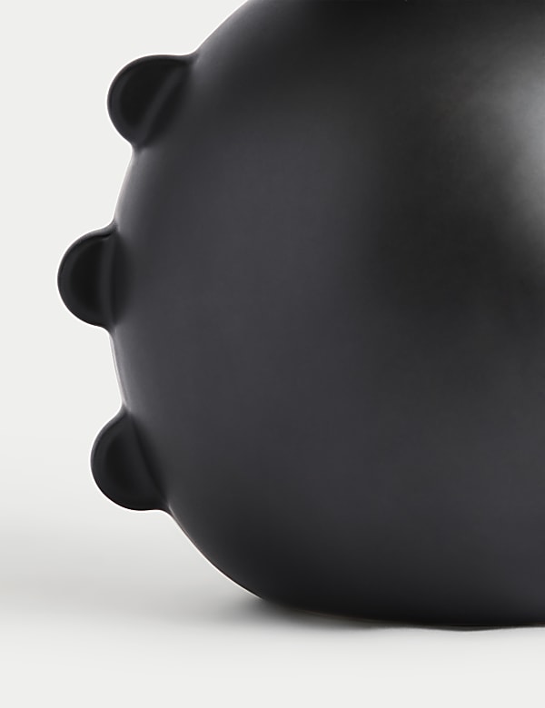 Scallop Edge Ceramic Bouquet Vase - IS