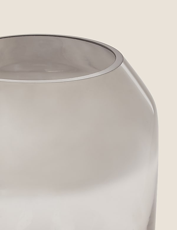 Medium Ombre Vase