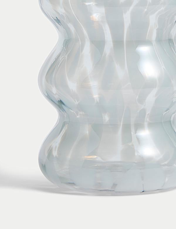 Vase en verre &agrave; motif ondul&eacute; - FR